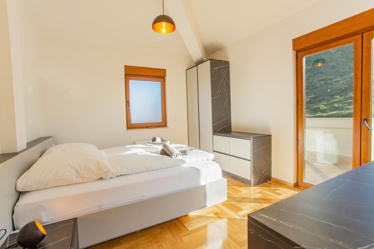 Exclusive Penthouse Old Town With Sauna And Jacuzzi Mostar Ngoại thất bức ảnh