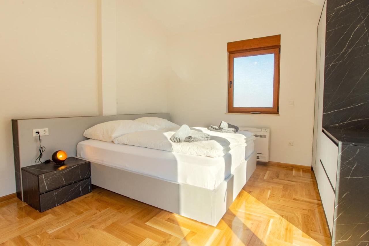 Exclusive Penthouse Old Town With Sauna And Jacuzzi Mostar Ngoại thất bức ảnh